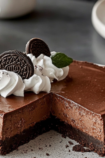 Decadent Chocolate Cheesecake with Oreo Crust