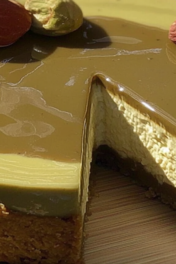 Mini Pistachio and Coffee Cheesecakes Recipe