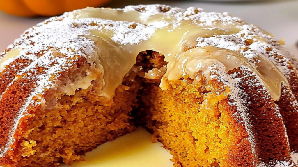 Pumpkin Spice Cake Bundt with Powdered Sugar