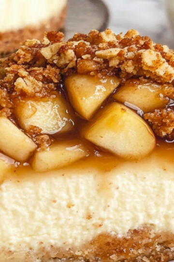 Apple Crisp Cheesecakes Recipe to Delight You