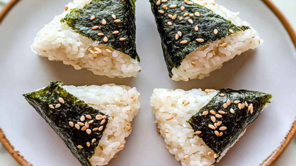 Spicy Tuna Onigiri: A Quick Sushi Delight