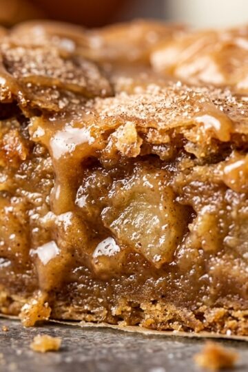 Chewy Apple Cinnamon Brown Butter Blondies